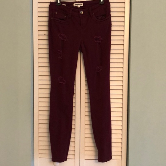 Jeans - Picture 1 of 2